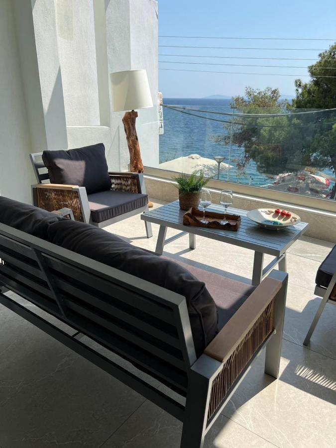 Wide Blue Luxury Boutique Suites Neos Marmaras Exterior photo