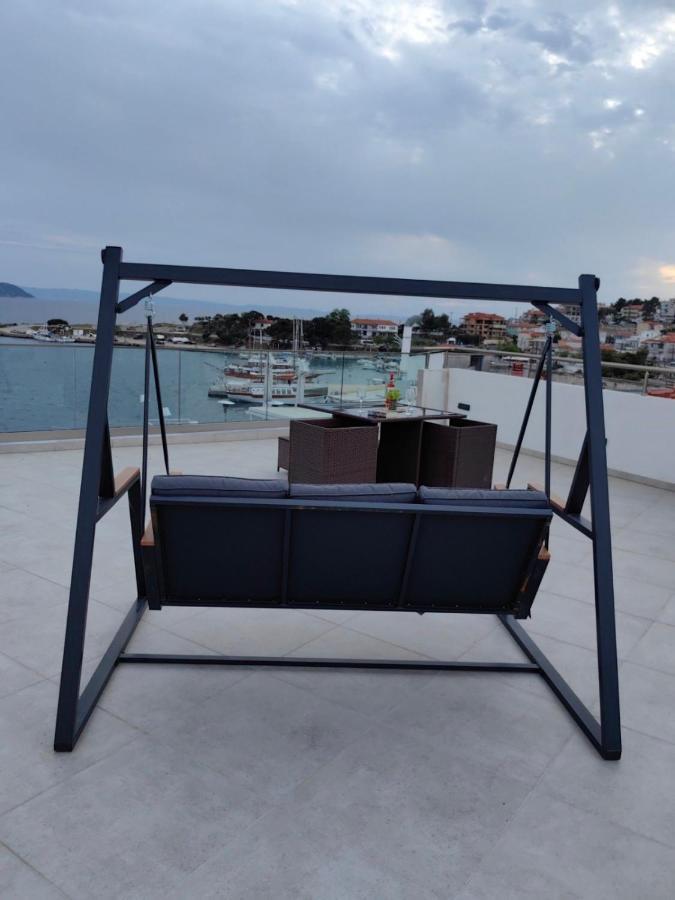 Wide Blue Luxury Boutique Suites Neos Marmaras Exterior photo